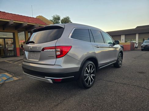 Used 2020 Honda Pilot Touring image 13