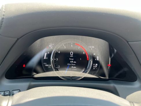 Used 2023 Lexus LS 500 F Sport w/ Cold Weather Package (CK) RWD image 16
