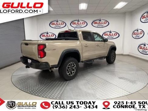 Used 2024 Chevrolet Colorado ZR2 w/ ZR2 Convenience Package III AWD/4WD image 8