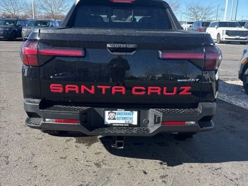 Used 2023 Hyundai Santa Cruz SEL Premium image 4