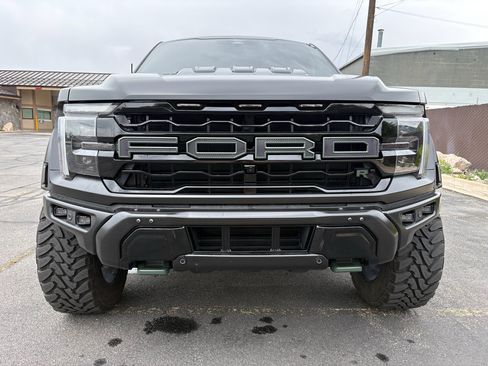 Used 2024 Ford F150 Raptor w/ Equipment Group 803A Raptor R AWD/4WD image 17