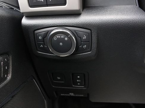 Used 2019 Ford F350 Lariat w/ Lariat Ultimate Package AWD/4WD image 10