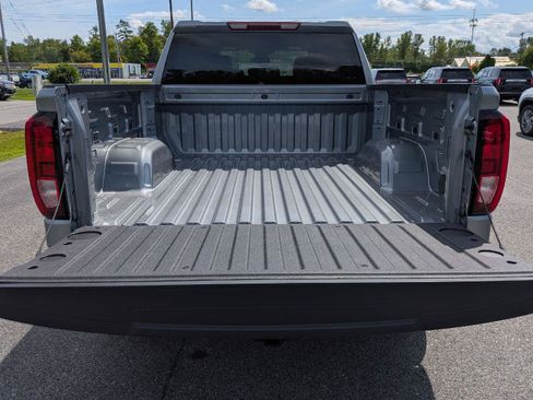 New 2026 GMC Sierra 1500 Elevation AWD/4WD image 10