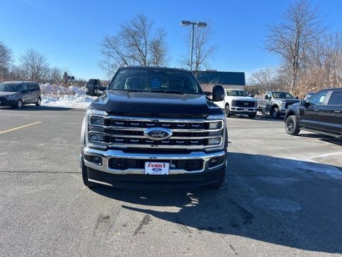 New 2026 Ford F450 Lariat image 2