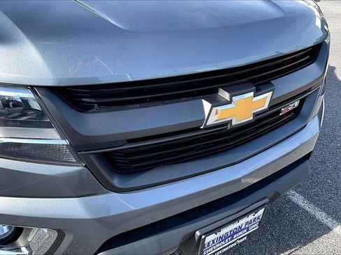 Used 2020 Chevrolet Colorado Z71 image 32