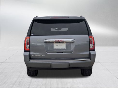 Used 2020 GMC Yukon XL Denali w/ Open Road Package image 5