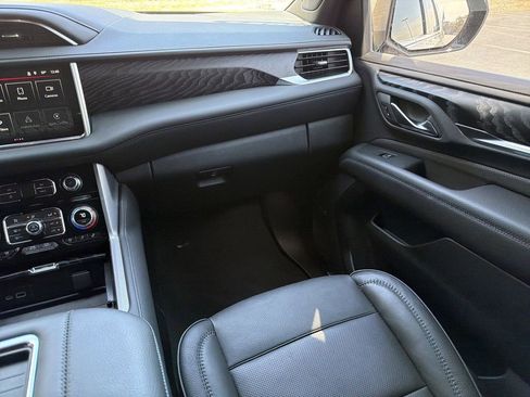 Used 2024 GMC Yukon Denali w/ Max Trailering Package image 26