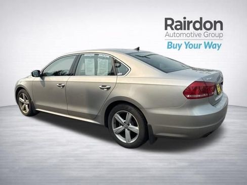 Used 2013 Volkswagen Passat 2.5 SE FWD image 5