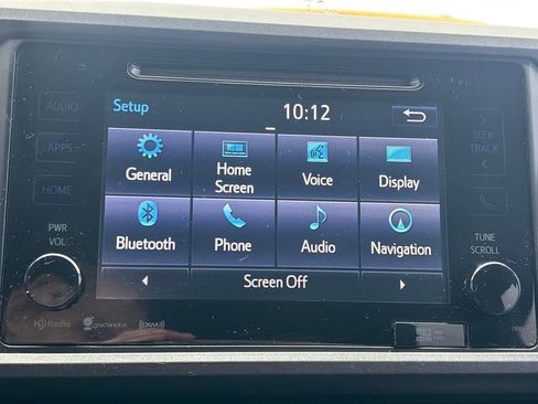 Used 2017 Toyota Tacoma TRD Off-Road w/ Tow Package (A/T) image 11