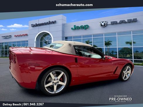 Used 2006 Chevrolet Corvette Convertible w/ Preferred Equipment Group RWD image 7