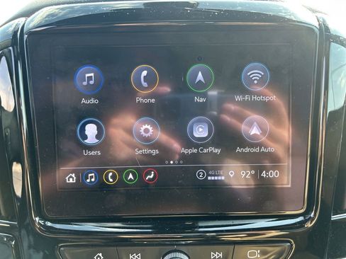 Used 2023 Chevrolet Traverse Premier image 25