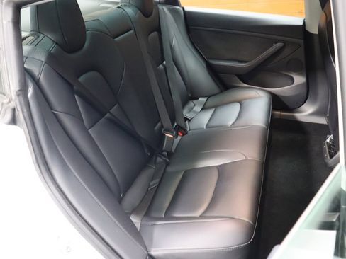 Used 2023 Tesla Model 3 Standard Range image 55