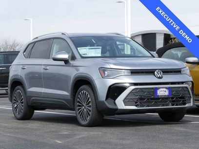 Certified 2025 Volkswagen Taos SE