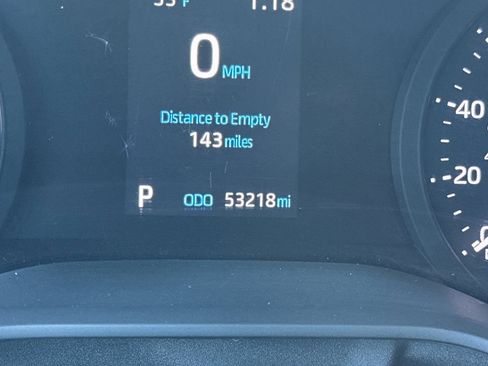 Used 2022 Toyota Sienna XLE image 32