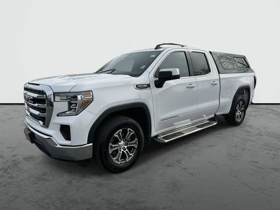 Used 2020 GMC Sierra 1500 SLE w/ Trailering Package