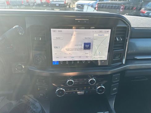 New 2026 Ford F250 Lariat w/ Black Appearance Package image 25