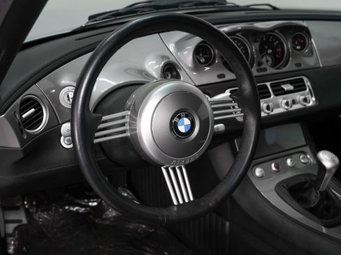 Used 2001 BMW Z8 RWD image 39