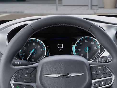 New 2026 Chrysler Pacifica Select AWD/4WD image 18