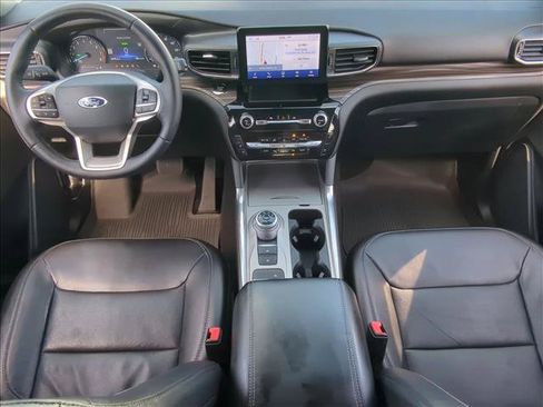 Used 2022 Ford Explorer Limited w/ Hybrid Equipment Group 310A RWD image 20