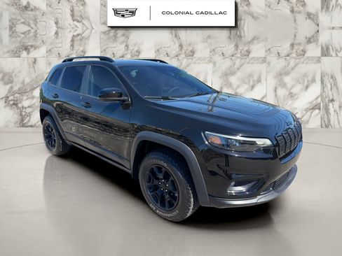 Used 2022 Jeep Cherokee Latitude w/ Trailer Tow Group AWD/4WD image 8