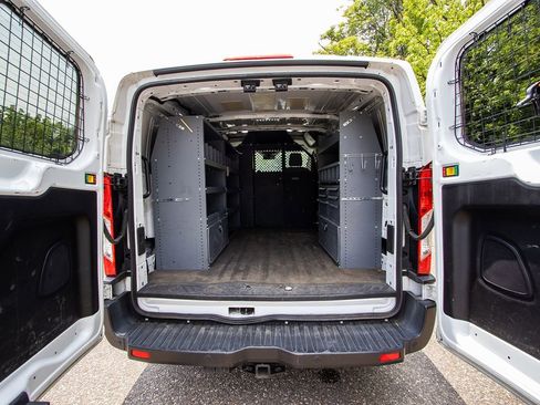 Used 2019 Ford Transit 250 130 Low Roof image 21