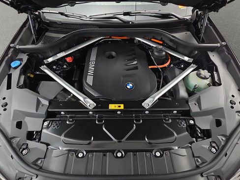 New 2026 BMW X5 xDrive50e w/ Executive Package AWD/4WD image 30