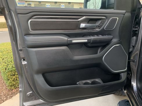 Used 2023 RAM 1500 Laramie image 28