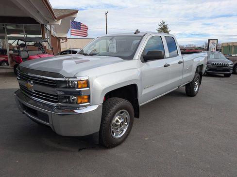 Used 2018 Chevrolet Silverado 2500 W/T w/ WT Fleet Convenience Package AWD/4WD image 3