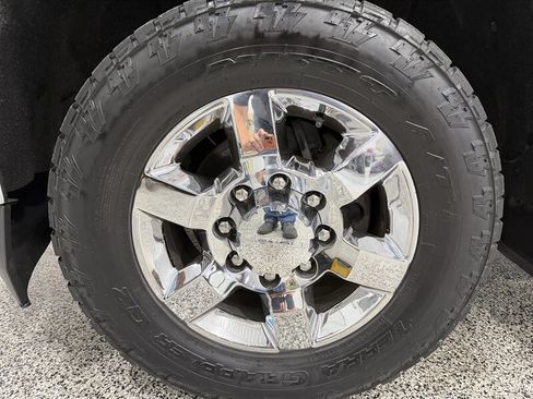 Used 2015 Chevrolet Silverado 2500 LTZ w/ Duramax Plus Package AWD/4WD image 26