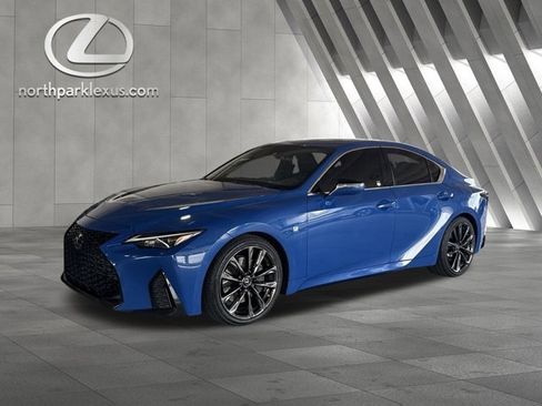 Certified 2022 Lexus IS 350 F Sport image 3