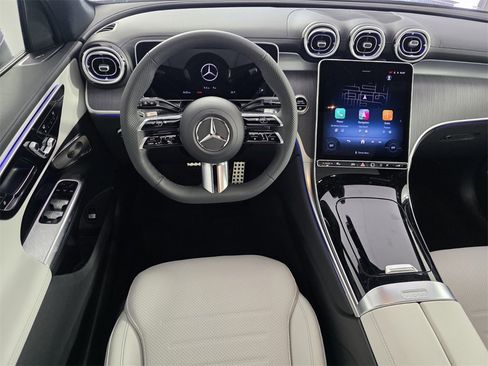 New 2026 Mercedes-Benz GLC 300 image 10