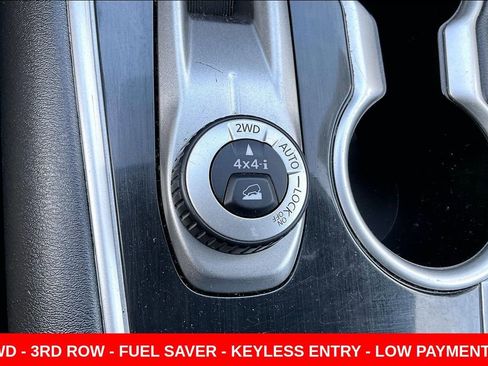 Used 2020 Nissan Pathfinder S image 15