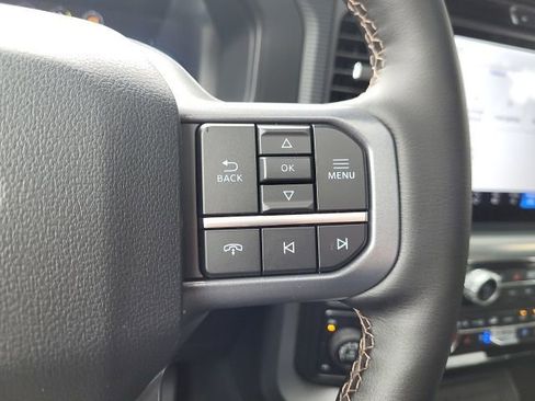 New 2025 Ford F150 Lariat w/ Equipment Group 502A High image 22