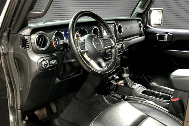 Used 2021 Jeep Gladiator Overland w/ Popular Equipment Package AWD/4WD image 18