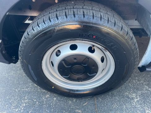 Used 2020 Ford Transit 250 Medium Roof w/ Load Area Protection Package image 21