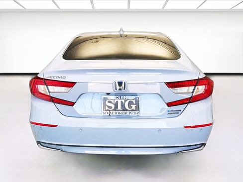 Used 2022 Honda Accord Touring image 5