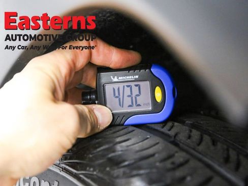 Used 2021 Jeep Compass 80th Special Edition image 25