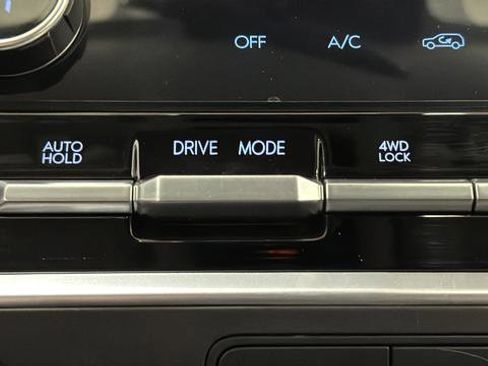 Used 2025 Hyundai Santa Fe SEL image 16