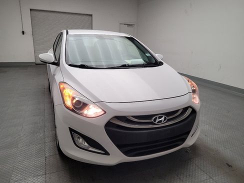 Used 2014 Hyundai Elantra GT w/ Option Group 02 image 14