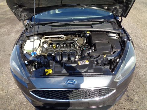 Used 2016 Ford Focus SE w/ Equipment Group 201A image 23
