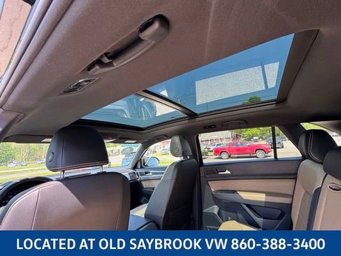Certified 2023 Volkswagen Atlas Cross Sport SE w/ Panoramic Sunroof Package AWD/4WD image 12