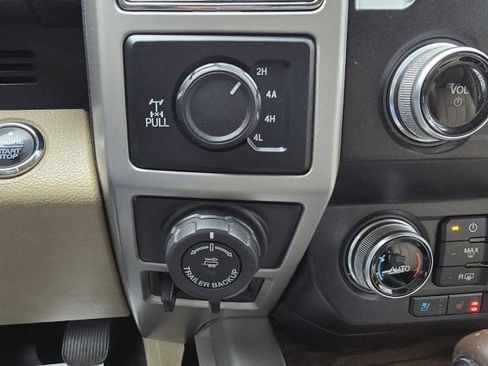 Used 2020 Ford F150 Lariat w/ Equipment Group 502A Luxury image 22