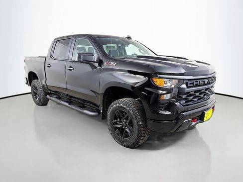 New 2026 Chevrolet Silverado 1500 Custom Trail Boss AWD/4WD image 3