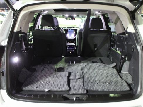 Certified 2025 Subaru Ascent Limited image 30