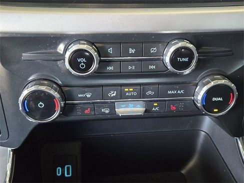 Used 2022 Ford F150 XLT w/ Equipment Group 302A High image 17