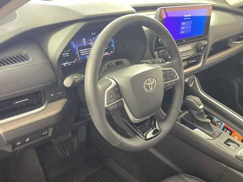 New 2026 Toyota Grand Highlander Platinum image 12