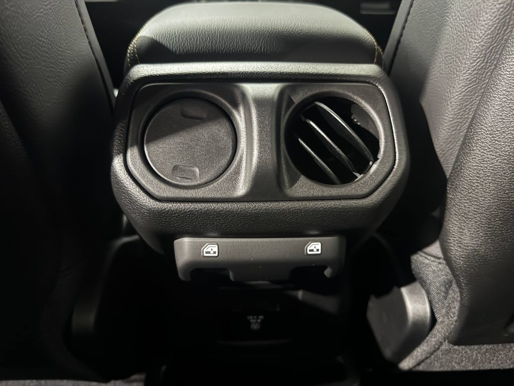 New 2026 Jeep Wrangler Unlimited Sahara AWD/4WD image 35