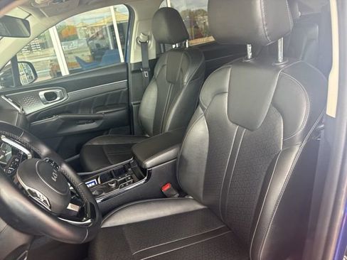 Used 2023 Kia Sorento SX AWD/4WD image 13
