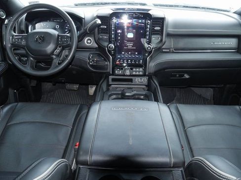 Used 2024 RAM 3500 Limited image 9