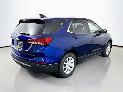 Used 2023 Chevrolet Equinox LT w/ LPO, Floor Liner Package image 7